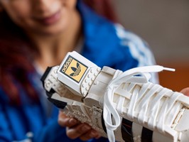 LEGO 10282 картинка 19 LEGO 10282 картинка 19