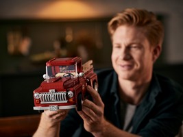 LEGO 10290 картинка 16