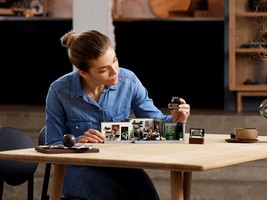 LEGO 10291 картинка 25