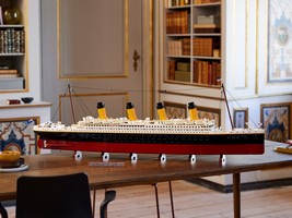 LEGO 10294 картинка 25 LEGO 10294 картинка 25