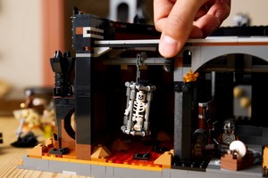 LEGO 10333 картинка 13 LEGO 10333 картинка 13
