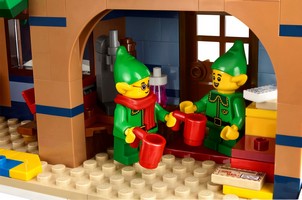 LEGO 10339 картинка 3