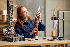 LEGO 10341 картинка 7 LEGO 10341 картинка 7