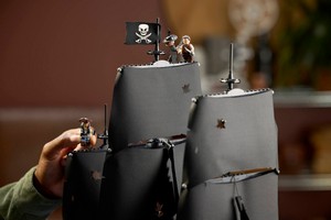 LEGO 10365 картинка 18