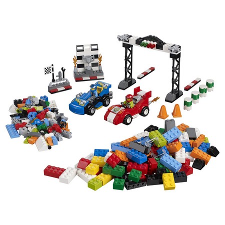 LEGO 10673 -  Ралли на гоночных автомобилях