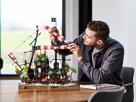 LEGO 21322 картинка 13 LEGO 21322 картинка 13