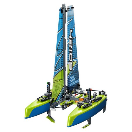 LEGO 42105 - Катамаран LEGO 42105 - Катамаран