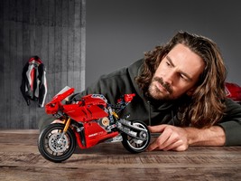 LEGO 42107 картинка 15