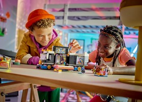 LEGO 42619 картинка 8