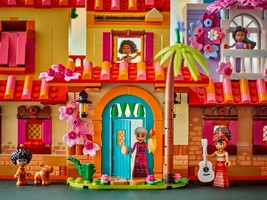 LEGO 43245 картинка 9 LEGO 43245 картинка 9
