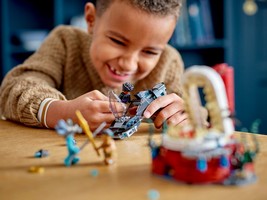LEGO 76213 картинка 10 LEGO 76213 картинка 10