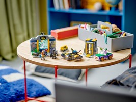 LEGO 76272 картинка 9
