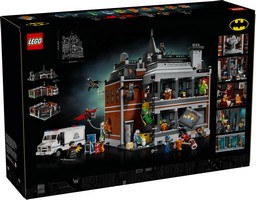 LEGO 76300 картинка 16 LEGO 76300 картинка 16