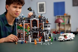 LEGO 76300 картинка 9 LEGO 76300 картинка 9