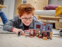 LEGO 76385 картинка 10 LEGO 76385 картинка 10