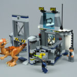 Обзор: 75927 Побег стигимолоха из лаборатории