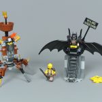 Обзор LEGO 70836 Боевой Бэтмен и Железная Борода
