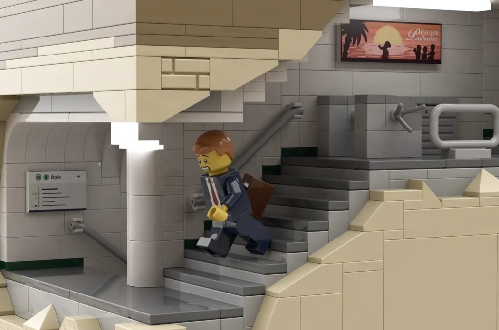 Metropolitan LEGO Ideas 4
